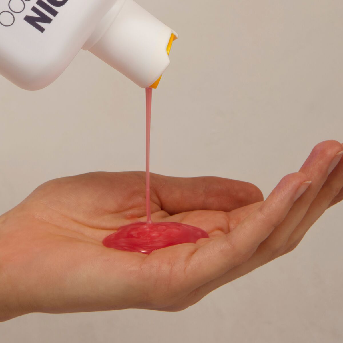 Isdin Nutradeica Shampoo Anticaspa Seca 200 ml